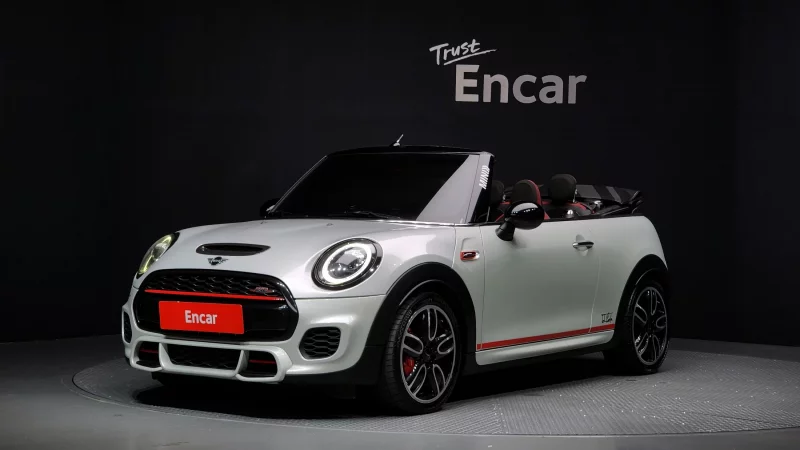 MINI Cooper Convertible