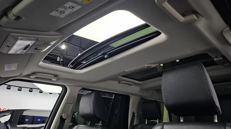 Land Rover DISCOVERY