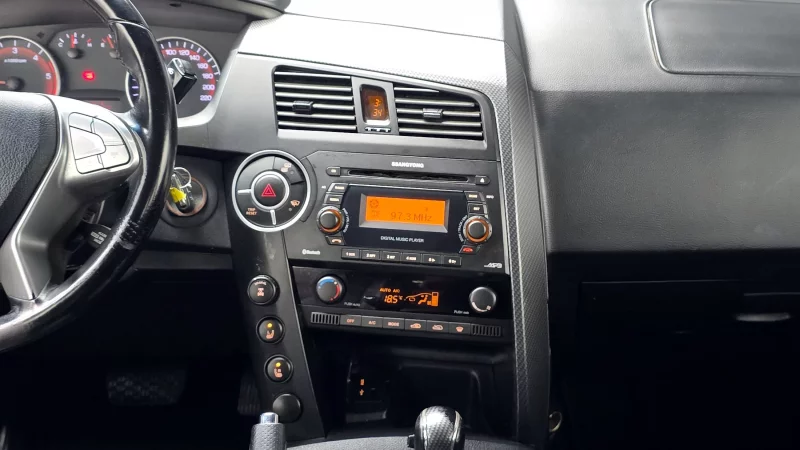 SsangYong Korando Sports