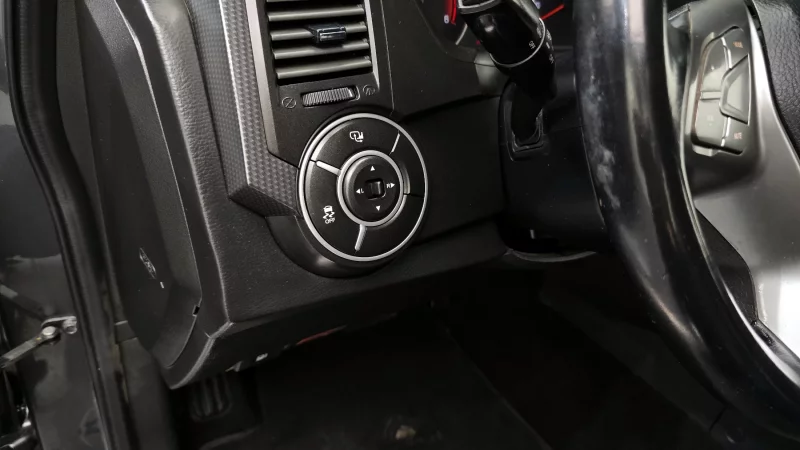 SsangYong Korando Sports