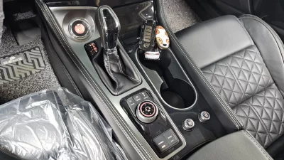 Nissan MAXIMA