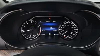 Nissan MAXIMA
