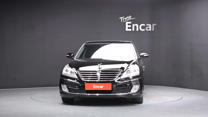 Hyundai Equus