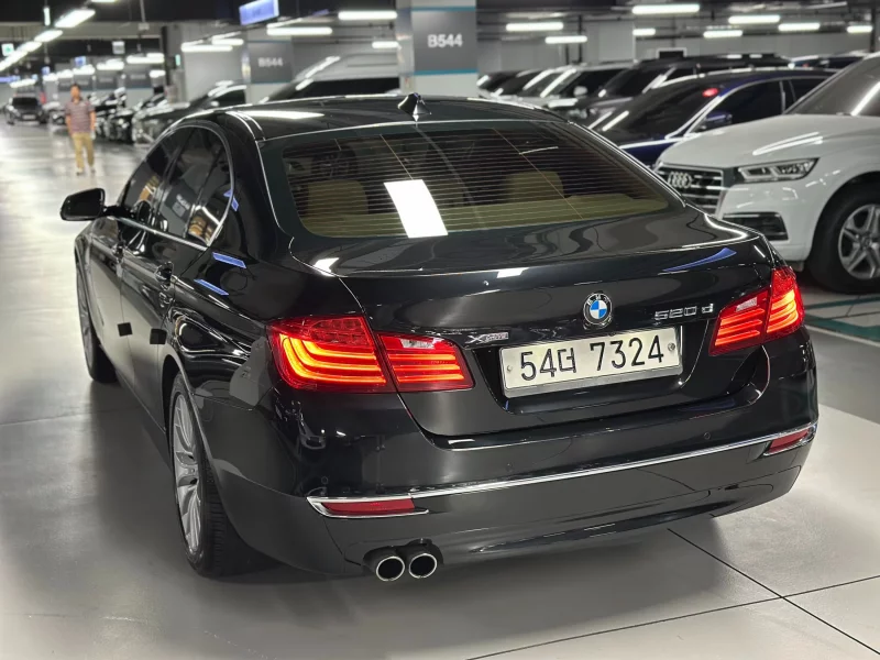 BMW 5-Series