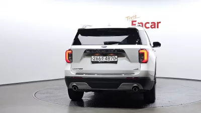 Ford EXPLORER
