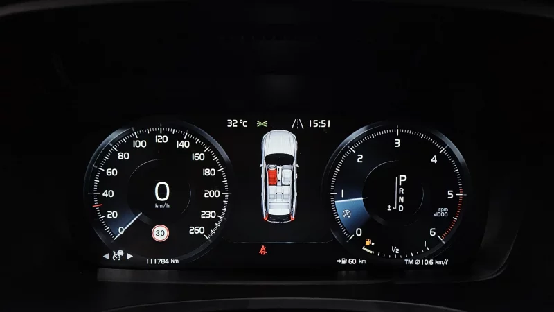 Volvo V90