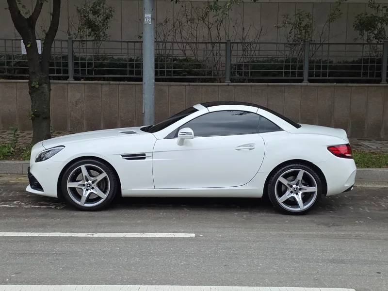 Mercedes-Benz SLC-Class