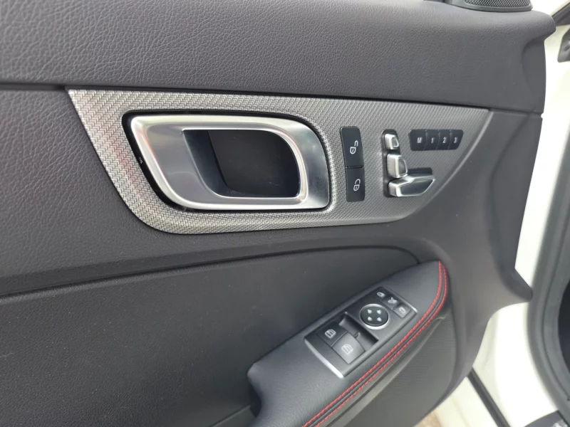 Mercedes-Benz SLC-Class