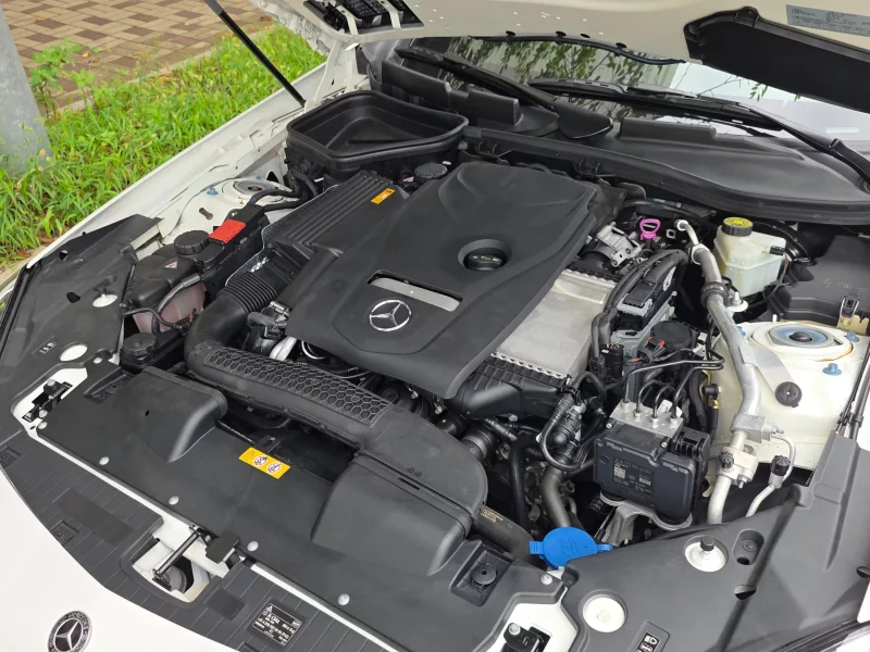 Mercedes-Benz SLC-Class