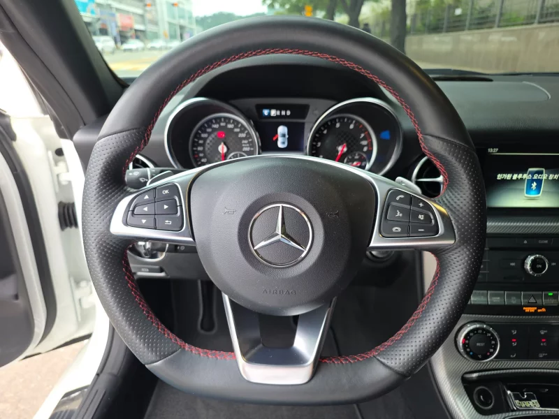 Mercedes-Benz SLC-Class