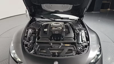 Mercedes-Benz SL-Class