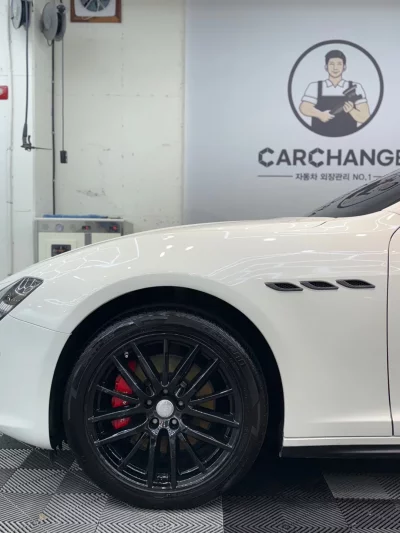 Maserati GHIBLI
