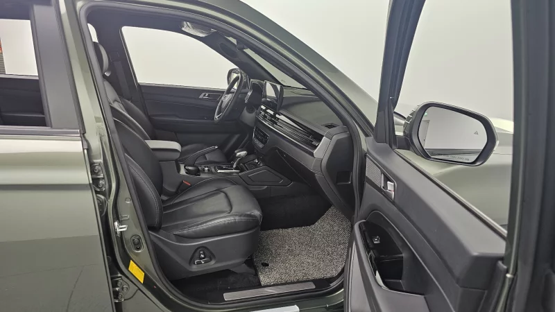 SsangYong Rexton Sports Khan