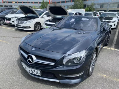 Mercedes-Benz SL-Class