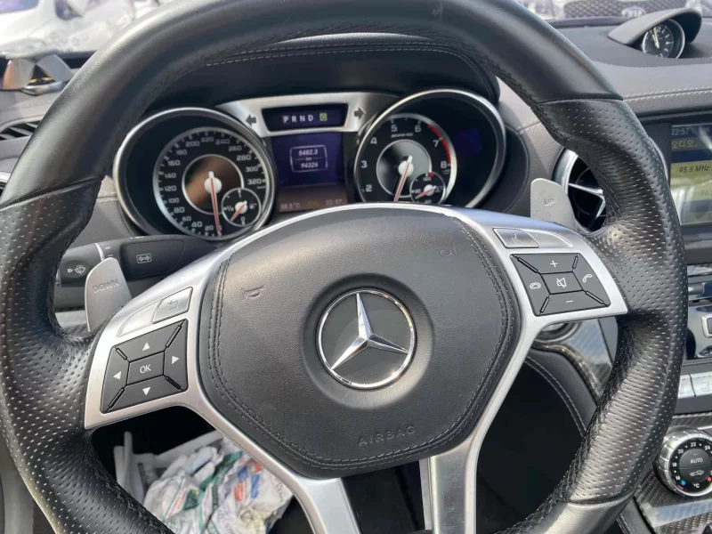 Mercedes-Benz SL-Class