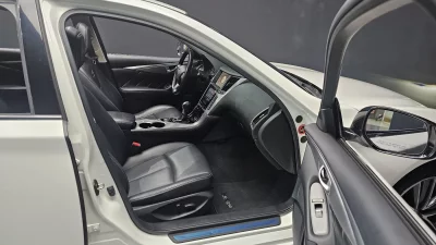 Infiniti Q50