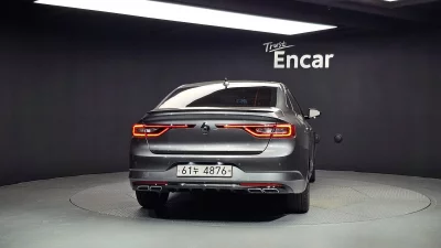 Renault Samsung SM6