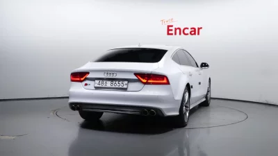 Audi S7