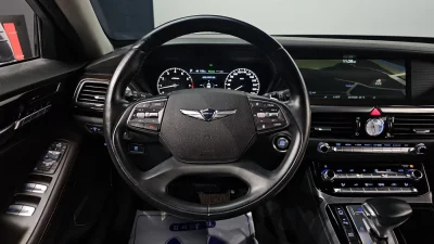 Genesis EQ900
