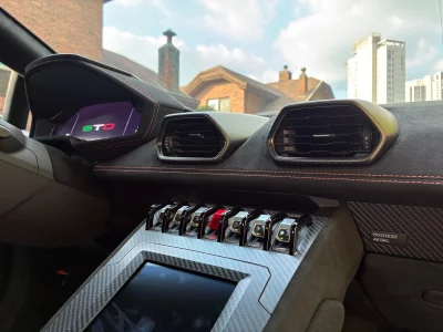 Lamborghini HURACAN