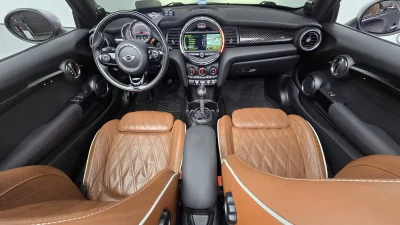 MINI Cooper Convertible
