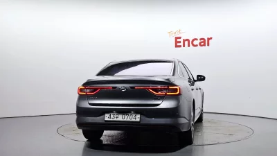 Renault Samsung SM6
