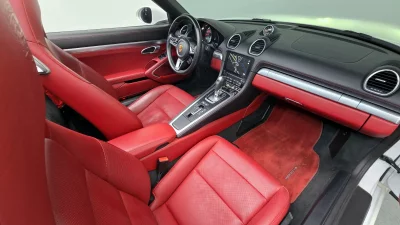 Porsche 718