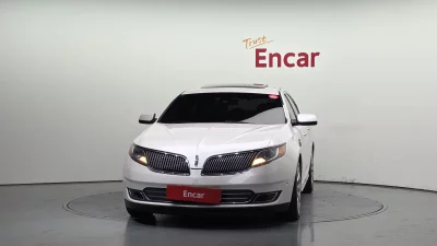 Lincoln MKS