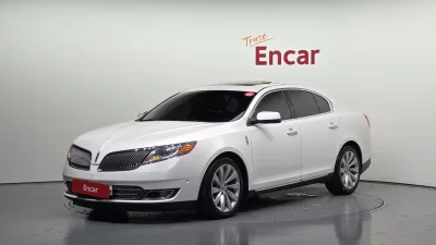 Lincoln MKS