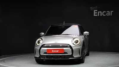 MINI Cooper Convertible