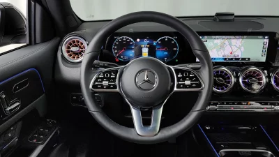 Mercedes-Benz EQB