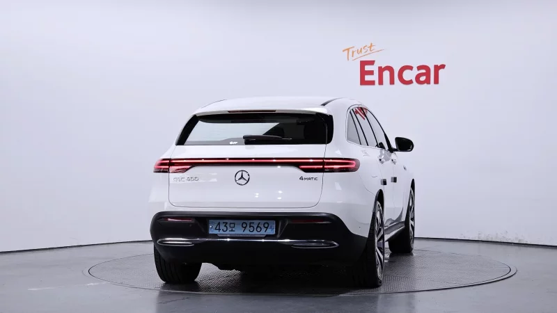 Mercedes-Benz EQC