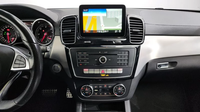 Mercedes-Benz GLE-Class