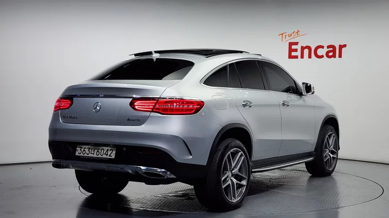 Mercedes-Benz GLE-Class