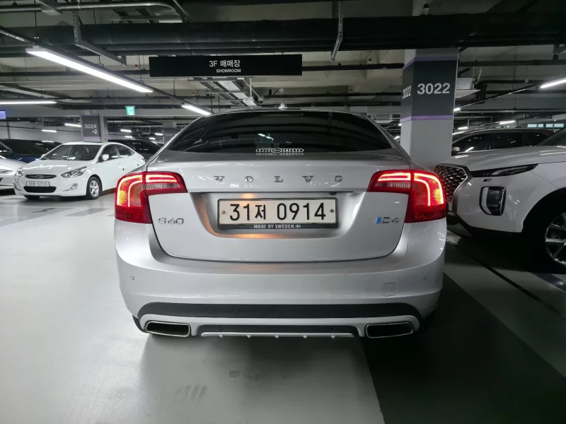 Volvo S60
