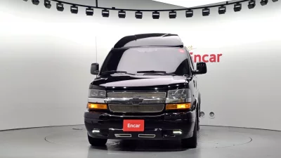 Chevrolet Express Van