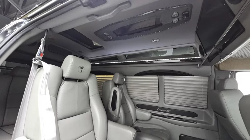 Chevrolet Express Van