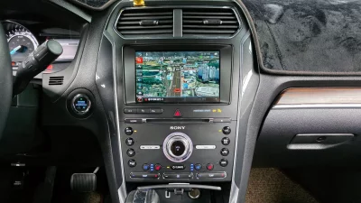 Ford EXPLORER