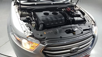 Ford TAURUS