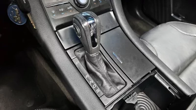 Ford TAURUS