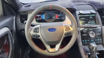 Ford TAURUS