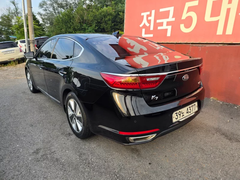 Kia K7