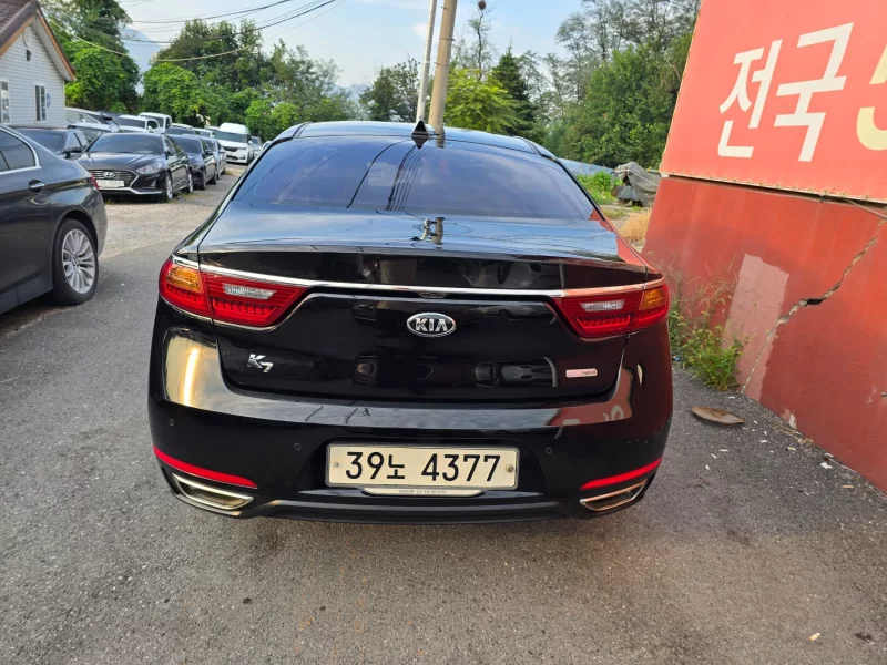 Kia K7