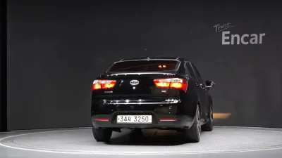 Kia pride