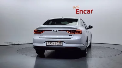 Renault Samsung SM6