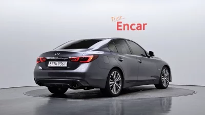 Infiniti Q50