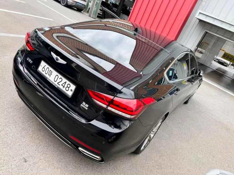 Genesis G80