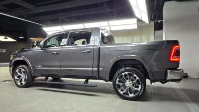 Dodge Ram Pick Up