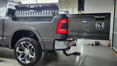 Dodge Ram Pick Up