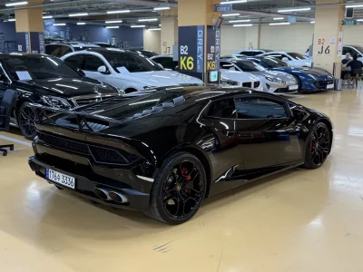 Lamborghini HURACAN